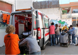 L'STO PERE PARERA COL•LABORA AMB EL RECAPTE D'ALIMENTS I LA CREU ROJA